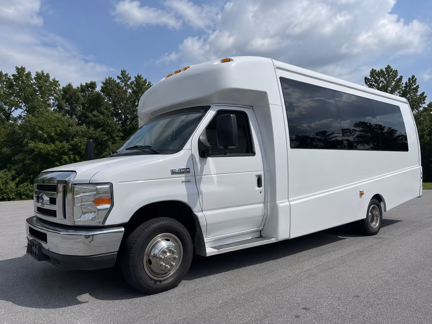 buses for multi stop and multi day field trips departing wichita