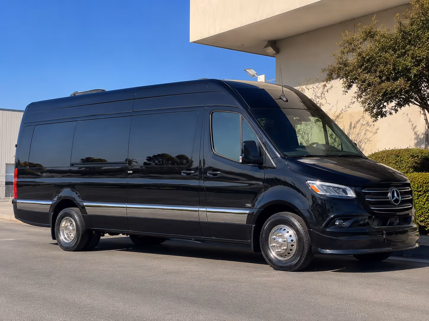 reserve transportation for your next corporate event 3