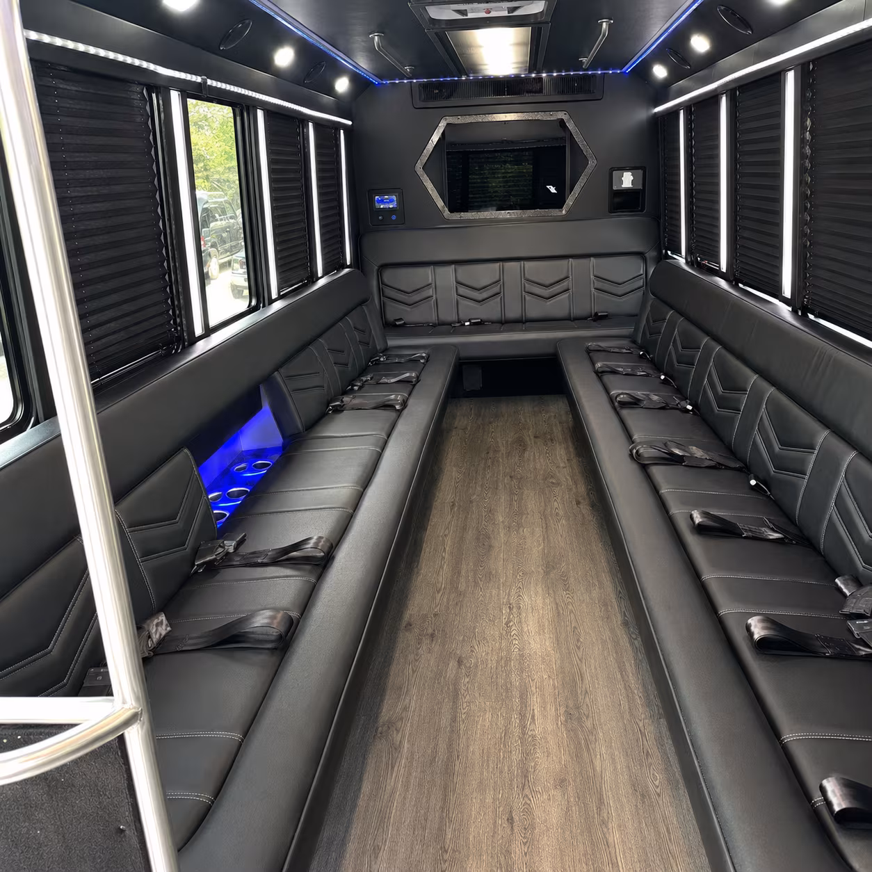 wichita quinceanera sweet 16 party bus rental